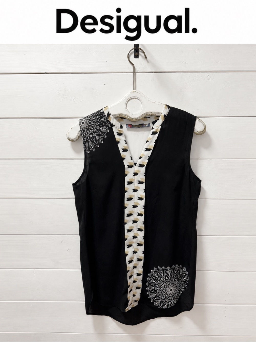Desigual Sleeveless Printed Blouse – Black – European Size L